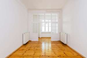67,5 m² Altbaucharme: Helle Erdgeschosswohnung im beliebten Helmholtzkiez