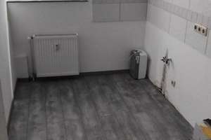 3 Zimmer in der 1. Etage, 1 Monat mietfrei bei Selbstrenovierung – Pluto Str. 118, 44651 Röhlinghausen, Herne – Vorschaubild 5