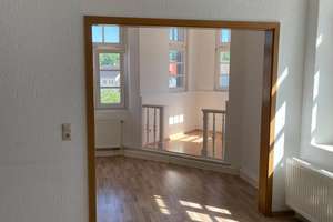 Helle 4-Zimmer-Wohnung im historischen Rittergut bei Leipzig – 113 m², Stuck, Garten & Stellplatz – Steinhof 2, 4808 Thallwitz – Vorschaubild 4
