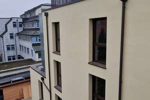 Charmante 1-Zimmer Dachgeschosswohnung mit gemeinschaftlicher Dachterrasse in Erlangen Zentrum – Gabelsbergerstraße 20, 91052 Stubenloh, Erlangen – Vorschaubild 2