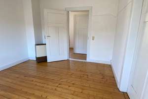 Helle, ruhige und gemütliche 2 ZKB Dachgeschoßwohnung in MA-Schwetzinger Vorstadt – Die vollständige Adresse der Immobilie erhältst du vom Anbieter., 68165 Schwetzingerstadt/Oststadt, Mannheim – Vorschaubild 3