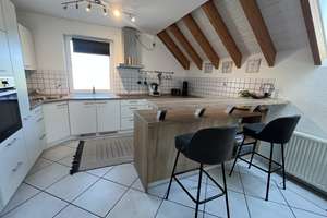 +++ TOP WOHNUNG MIT BAlKON IN OHLIGS +++