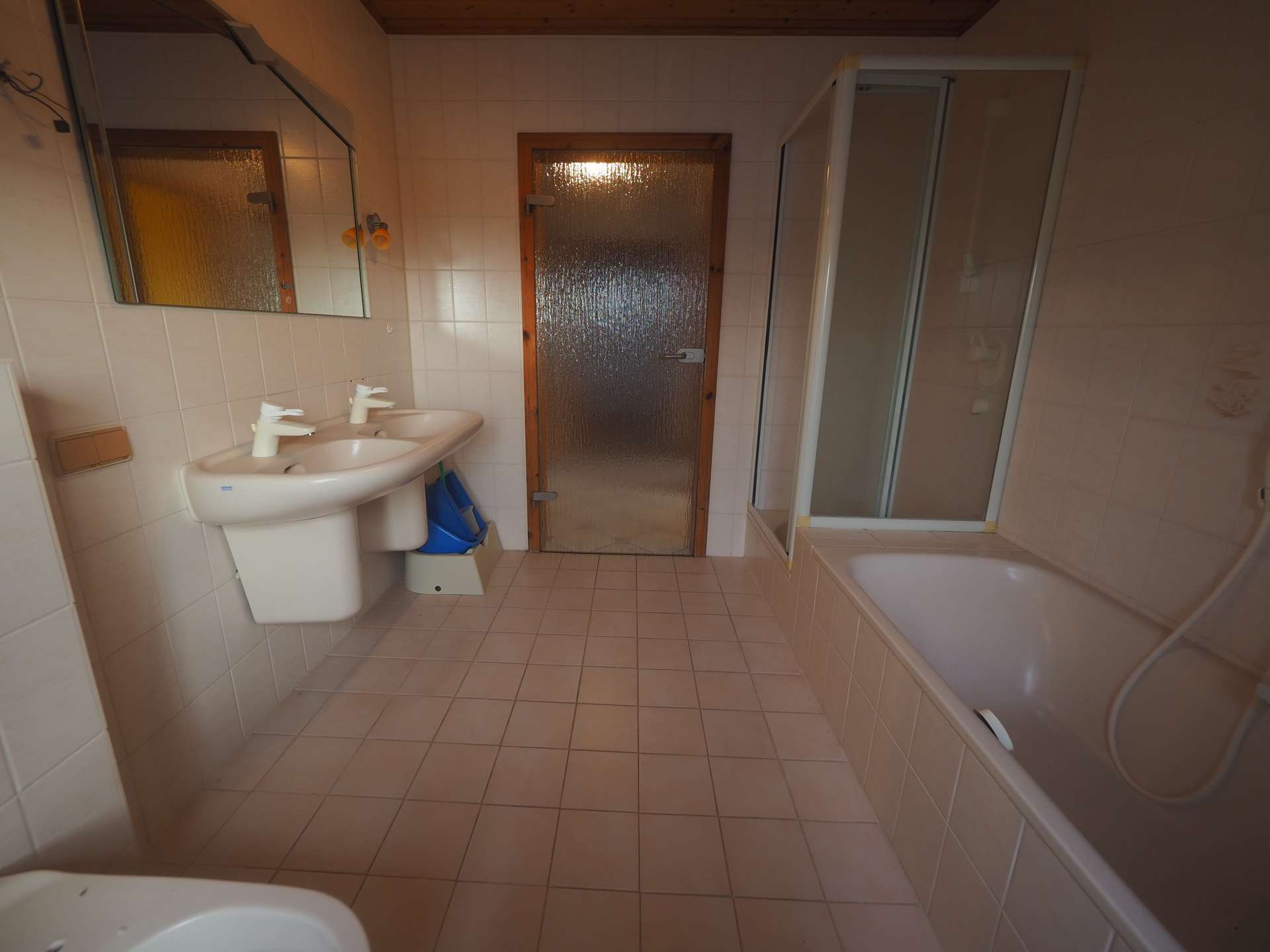 Immobilie in Großsteinhausen - MEHRGENERATIONENHAUS: KOMPLETTES DOPPELHAUS MIT SCHÖNEM GARTEN - Bild 15