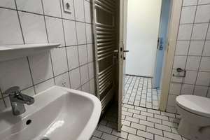 Attraktive Wohnung Parterre 4 ZKDB in Krefeld-Inrath/Kliedbruch – Die vollständige Adresse der Immobilie erhältst du vom Anbieter., 47803 Inrath/Kliedbruch, Krefeld – Vorschaubild 17