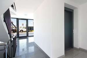 Neuwertige 4-Zimmer-Wohnung mit Loggia & TG-Stellplatz im modernen Neubauquartier – Die vollständige Adresse der Immobilie erhältst du vom Anbieter., 86154 Oberhausen-Nord, Augsburg – Vorschaubild 10