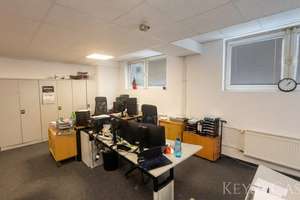 Property thumbnail 7