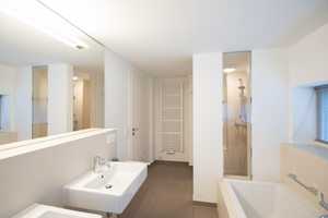 Property thumbnail 35