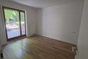 Frisch renovierte 2-Zimmer-Wohnung (57m2) mit Terrasse & Garten – Ludwigsburger Strasse 204, 70435 Zuffenhausen-Mitte, Stuttgart – Vorschaubild 9