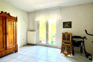 Gepflegtes Einfamilienhaus mit Terrasse, Doppelgarage und 700 M² wunderschönem Grundstück in Vacha-O – Die vollständige Adresse der Immobilie erhältst du vom Anbieter., 36404 Vacha – Vorschaubild 35