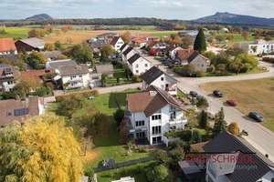 Exklusives Architektenhaus mit drei Wohneinheiten und Wellnessbereich in Tengen – Die vollständige Adresse der Immobilie erhältst du vom Anbieter., 78250 Tengen – Vorschaubild 50