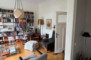 Lichtdurchflutete 4-Zimmer-Altbauwohnung mit zwei Balkonen in schöner Hoflage von Grafenberg – Ludenberger Straße 11, 40629 Ludenberg, Düsseldorf – Vorschaubild 3