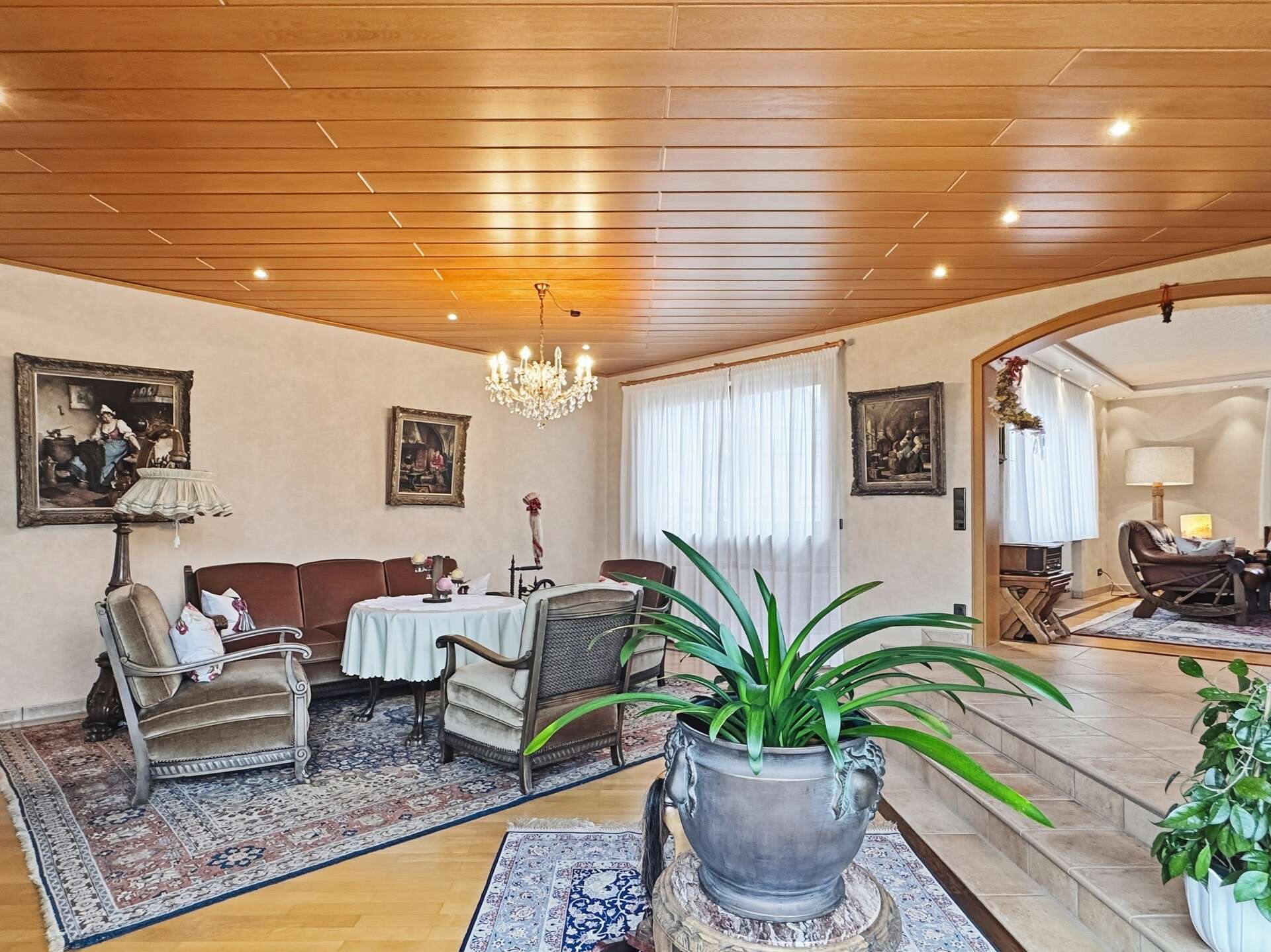 Immobilie in Langenargen - Großzügiges Einfamilienhaus mit Garten in Ortsrandlage von Langenargen - Bild 6