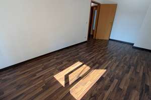 Top Whg. / Laminat / Bad mit Wanne/ großer Balkon u.v.m. – Olbernhauer Straße 20, 9125 Altchemnitz, Chemnitz – Vorschaubild 14
