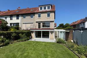 Gepflegtes Reihenendhaus mit großem Garten und EBK in ruhiger Lage in Kattenesch