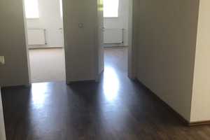 Schöne, renovierte Dachgeschosswohnung – Bismarckstraße 200, 45889 Gelsenkirchen – Vorschaubild 3
