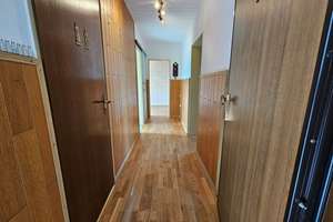 3 ZKB mit Balkon und Garage im 1. Obergeschoss in sehr gepflegter Wohnanlage in Bremen-Lesum – Die vollständige Adresse der Immobilie erhältst du vom Anbieter., 28717 Burgdamm, Bremen – Vorschaubild 3