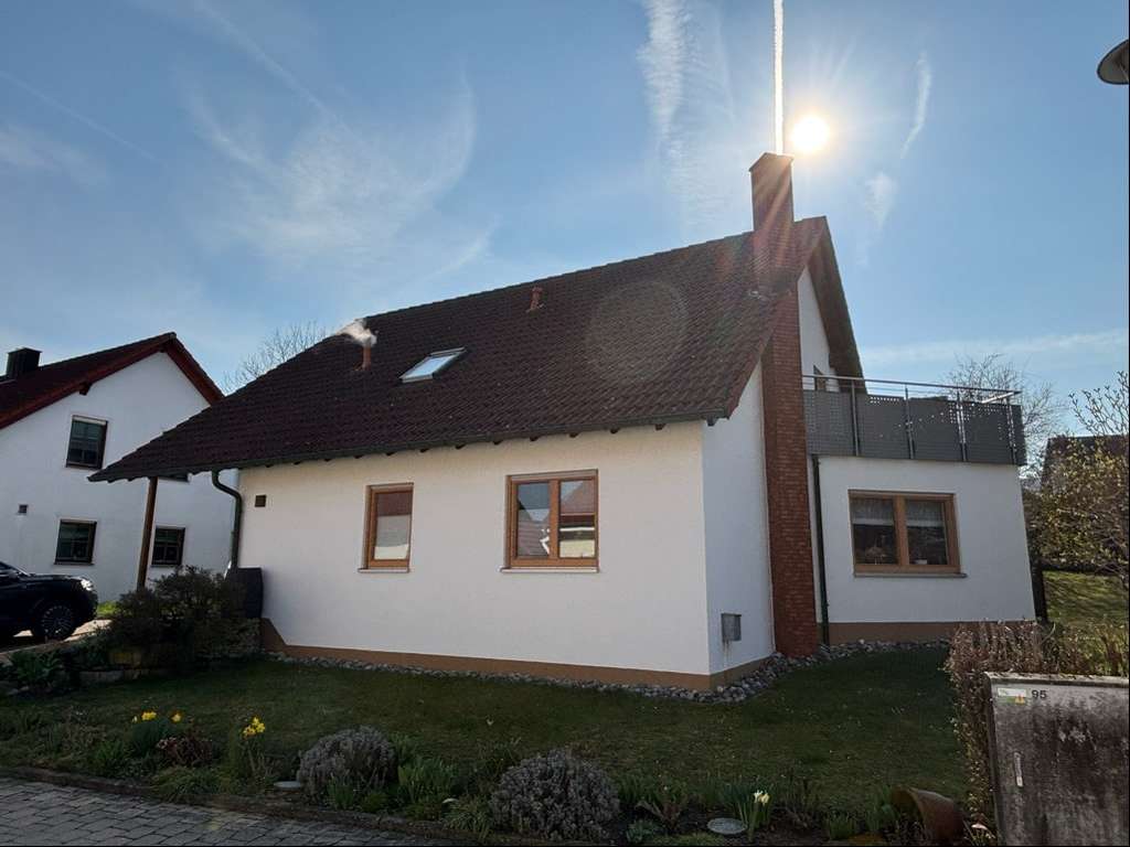 Immobilie in Kirchberg an der Jagst - Top gepflegtes Einfamilienhaus - Bild 3