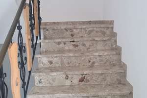 Attraktives Mehrfamilienhaus mit zwei Wohneinheiten und Garagen – Die vollständige Adresse der Immobilie erhältst du vom Anbieter., 94538 Fürstenstein – Vorschaubild 23