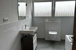 Gepflegte 2- Zimmer und 1-Zimmer Dachgeschosswohnung mit Balkon in zentraler Lage  von M'Gladb – Die vollständige Adresse der Immobilie erhältst du vom Anbieter., 41063 Am Wasserturm, Mönchengladbach – Vorschaubild 7