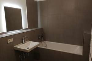Moderne Wohnung mit zwei Zimmern,  Balkon und Einbauküche in Düsseldorf-Oberkassel – Ria-Thiele-Str. 54, 40549 Oberkassel, Düsseldorf – Vorschaubild 7