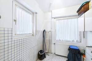 Charmanter Bungalow mit sonniger Terrasse und grünem Rückzugsort – Die vollständige Adresse der Immobilie erhältst du vom Anbieter., 26725 Stadtzentrum, Emden – Vorschaubild 7