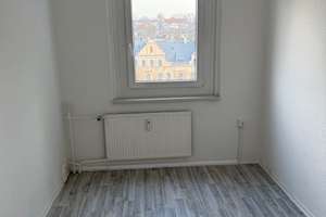 4-Raum Wohnung mit Balkon & Dusche, EBK möglich – Bernsdorfer Str. 164, 9126 Bernsdorf, Chemnitz – Vorschaubild 4