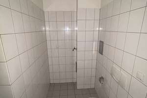 Zentrale Eigentumswohnung in Wiesdorf mit Garten und Tiefgaragenstellplatz – Carl-Leverkus-Straße 31a, 51373 Wiesdorf, Leverkusen – Vorschaubild 9