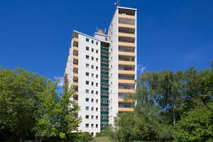 Mit Balkon