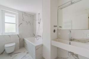 Stilvolle 4-Zimmer-Maisonette mit großem Privatgarten – Wohnen am Wald im beliebten Frohnau – Die vollständige Adresse der Immobilie erhältst du vom Anbieter., 13465 Frohnau, Berlin – Vorschaubild 8