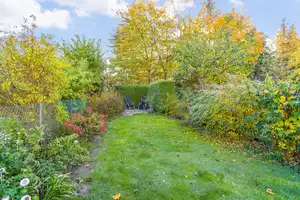 Familienfreundliches Reihenmittelhaus mit Garten und Terrasse in der List – Hannover – Vorschaubild 13