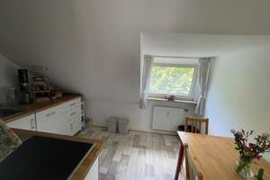 Wohnen mit Stil: Vollmöblierte Zweizimmerwohnung in Derendorf – Baumstrasse 81, 40468 Derendorf, Düsseldorf – Vorschaubild 3