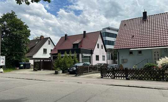 Wohn und Geschäftshaus mit Einliegerwohnung