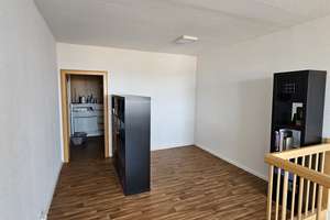 Wohnen mit Aussicht: Großzügige 2,5-Zimmer-Wohnung in Erfurts Altstadt – Juri-Gagarin-Ring 126a, 99084 Altstadt, Erfurt – Vorschaubild 13