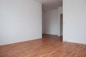 Bezugsfertige 3-Raum-Wohnung – 9120 Helbersdorf, Chemnitz – Vorschaubild 2