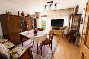 Familienfreundliches Reihenendhaus mit sonnigem Garten und viel Platz in ruhiger Wohnlage – Dr. Lehrmer Straße 14, 85435 Erding – Vorschaubild 4