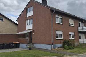 !! 3 Familienhaus in guter Lage!! – 59590 Geseke – Vorschaubild 1