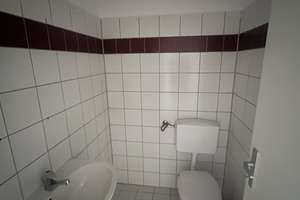 1 Monat mietfrei Renovierte 4-Raumwohnung – 39104 Buckau, Magdeburg – Vorschaubild 5