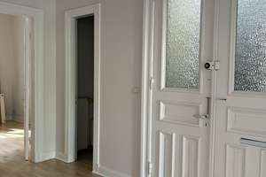 Befristete frisch sanierte, schöne  4-Zimmer-Altbauwohnung in Hamburg Altona-Altstadt (möbliert)  – Wohlers Allee 23, 22767 Altona-Altstadt, Hamburg – Vorschaubild 3