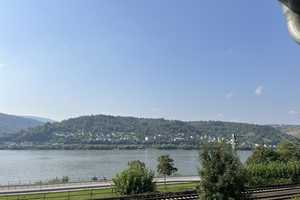 Großzügiges Einfamilienhaus mit Einliegerwohnung und tollem Rheinblick – Rheingau-Taunus-Kreis – Vorschaubild 12