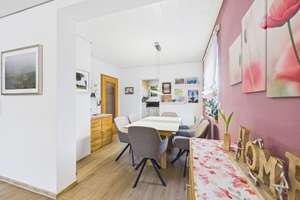 Charmantes Reihenendhaus in Top Lage – Die vollständige Adresse der Immobilie erhältst du vom Anbieter., 72172 Sulz am Neckar – Vorschaubild 3