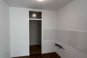 ***GEMÜTLICHE 2 ZIMMER WOHNUNG MIT BALKON*** – Möhlenkampstraße 4, 47139 Beeck, Duisburg – Vorschaubild 4