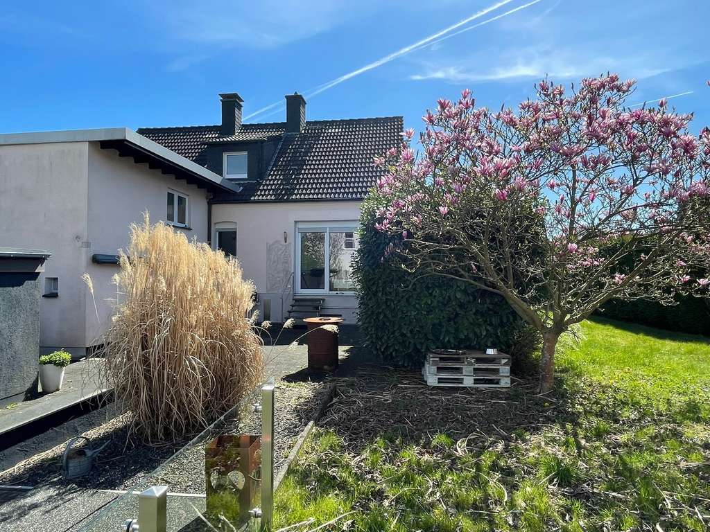 Immobilie in Herdecke - Sofort einziehen und den Frühling im eigenen Garten genießen! - Bild 1