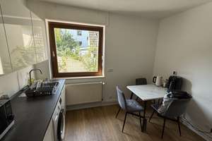 Mitten in Biebrich und doch ruhig gelegen! Chice, modernisierte 2 ZKB, Hoflage – Stettiner Str. 19, 65203 Biebrich, Wiesbaden – Vorschaubild 10