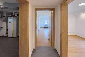 Neuwertiges A+ Effizienzhaus mit Einliegerwohnung, PV-Anlage und Smart Home in Nittenau (Stefling) – Die vollständige Adresse der Immobilie erhältst du vom Anbieter., 93149 Nittenau – Vorschaubild 21