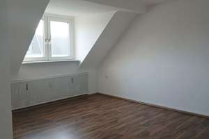 ***Schöne Wohnung im Dachgeschoss sucht nette Mieter*** – Die vollständige Adresse der Immobilie erhältst du vom Anbieter., 46045 Marienkirche, Oberhausen – Vorschaubild 4