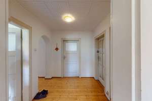 Substanz. Ertrag. Perspektive. – Vollvermietetes MFH mit vier Einheiten in Karlsruhe am Lindenplatz – Die vollständige Adresse der Immobilie erhältst du vom Anbieter., 76185 Mühlburg, Karlsruhe – Vorschaubild 17