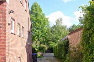 HH-Lokstedt, Bestlage, courtagefrei: Rotklinker-Villa zur Eigennutzung oder als Kapitalanlage – Die vollständige Adresse der Immobilie erhältst du vom Anbieter., 22529 Lokstedt, Hamburg – Vorschaubild 14