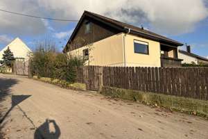 SONNENLAGE! Großes EFH (160 m²) + Doppelgarage + Hobbyräume,Balkon, Terrasse  – Kesseltalstraße 46, 86660 Tapfheim – Vorschaubild 1