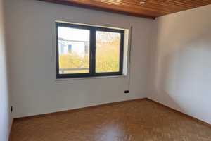 Großzügiges, lichtdurchflutetes  Wohnhaus mit Garten – Rhein-Lahn-Kreis – Vorschaubild 9