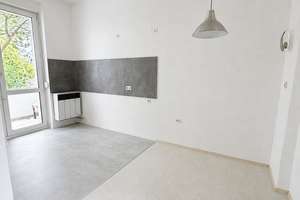 Ab sofort: renovierte 3,5-Zimmer-Wohnung mit 2 Bädern und 2 Balkonen – Soester Straße 1, 45307 Kray, Essen – Vorschaubild 2